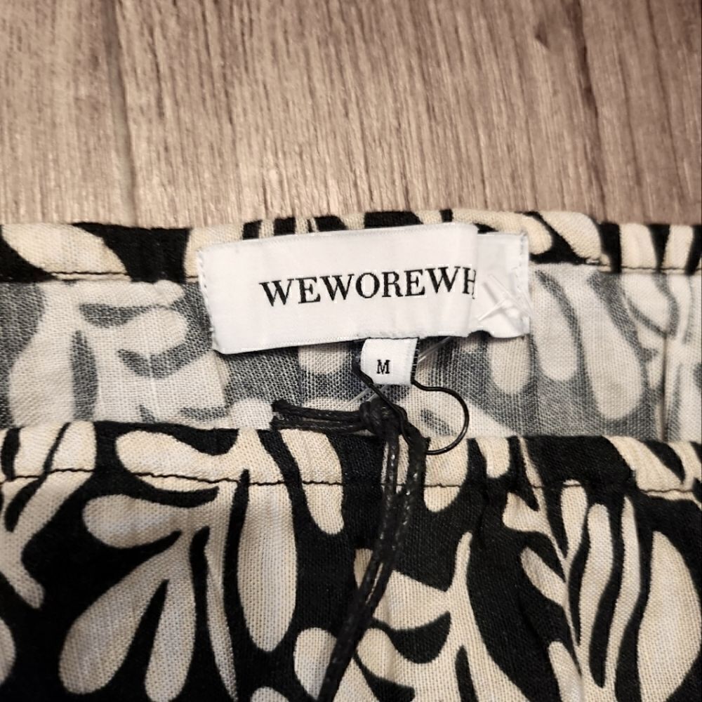 WeWoreWhat Safari Leaves Linen Strapless Cutout Romper Size M - Picture 8 of 9